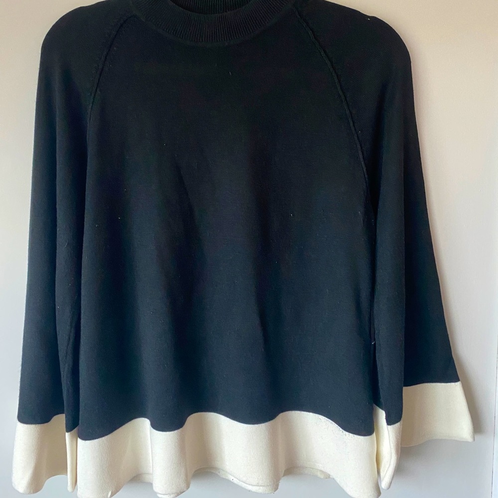 Victoria Beckham for Target Black and Cream Colorblock Knit Top